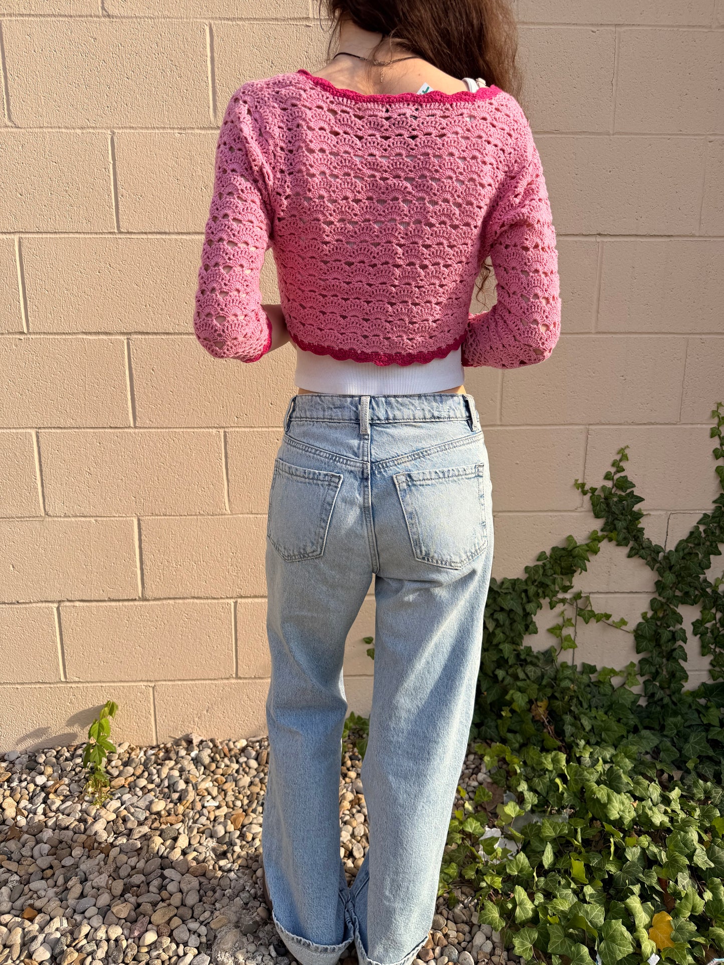 Y2K KNIT PINK CROPPED SWEATER