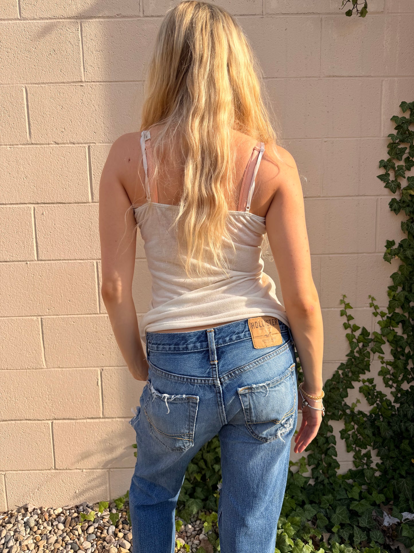 Y2K RUE 21 BEADED CREAM TANK TOP