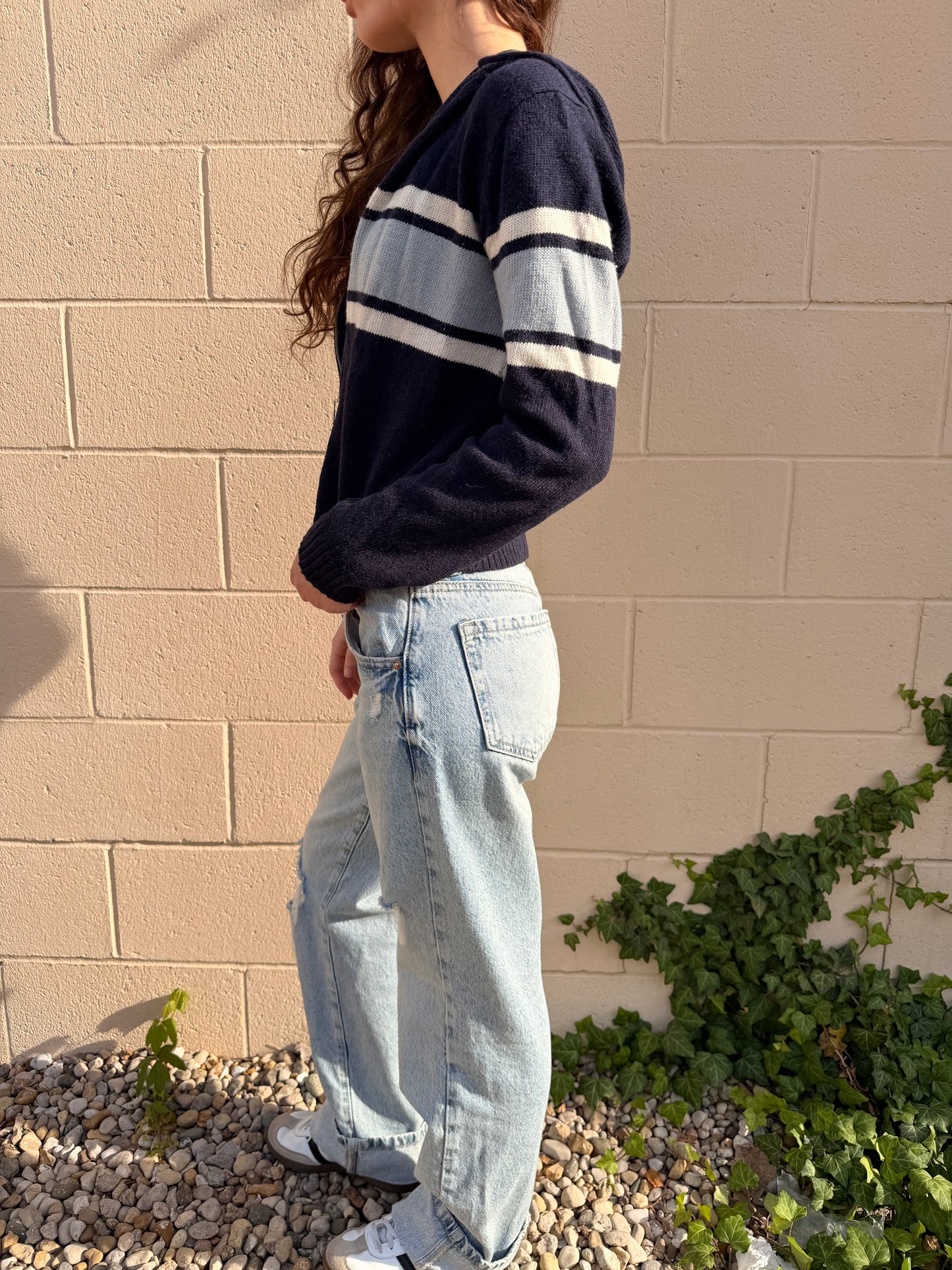 Y2K KNIT BLUE ZIP UP