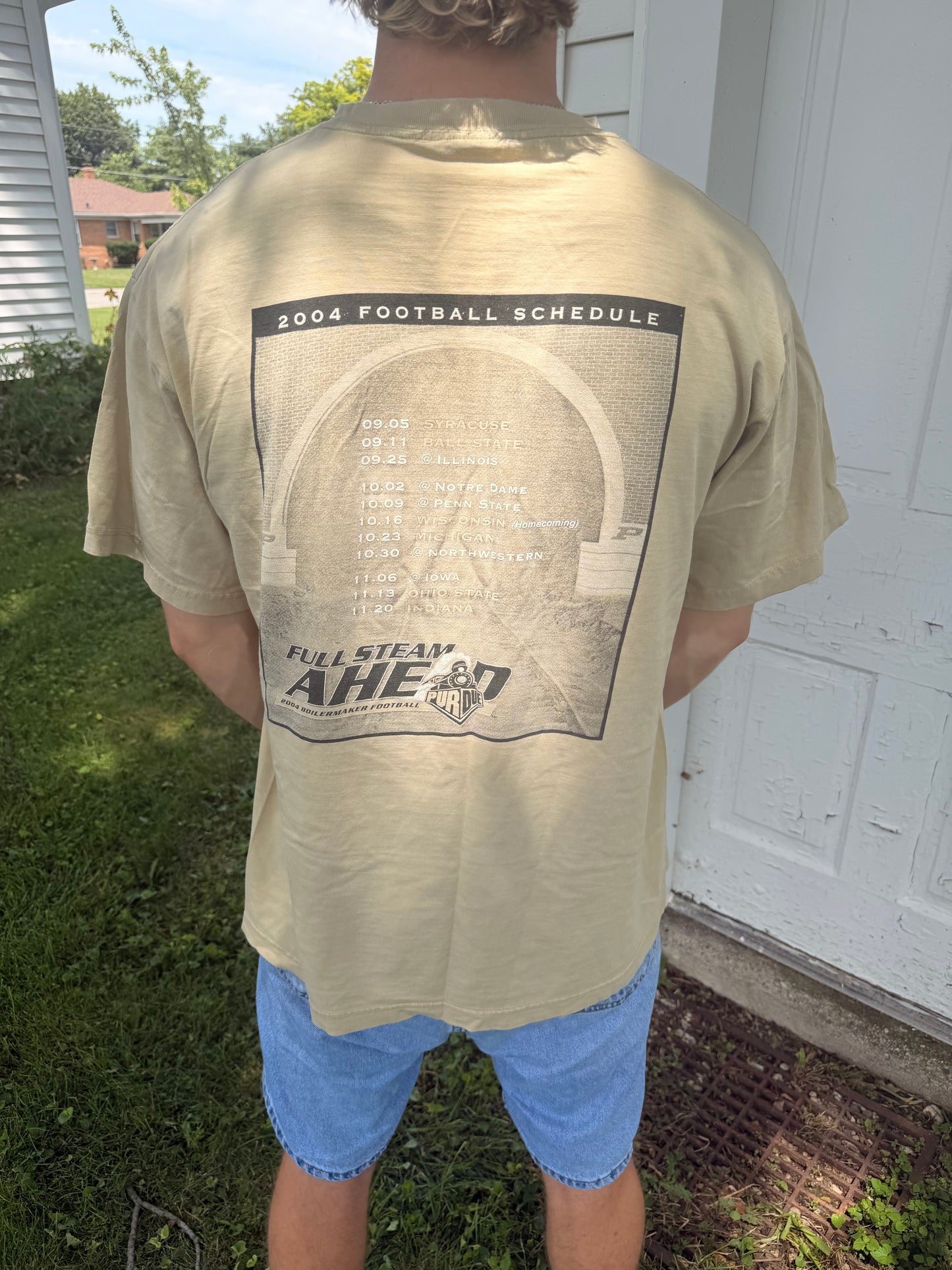 2004 PURDUE GRAPHIC
